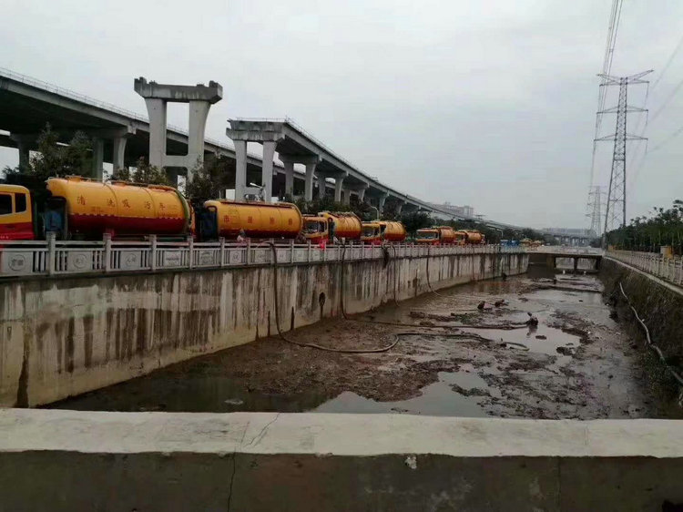 污水池清理